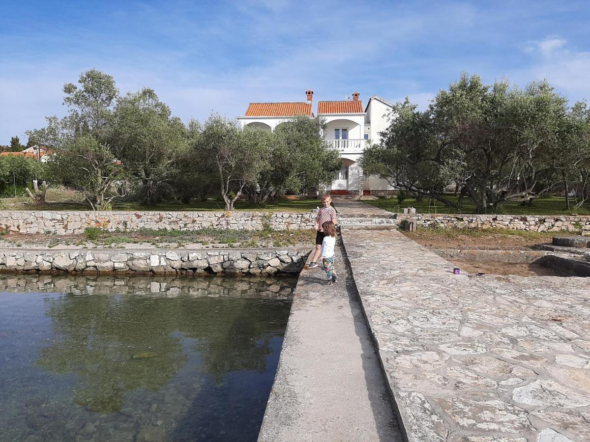 דירות אוגייאן Family House Rebeka מראה חיצוני תמונה