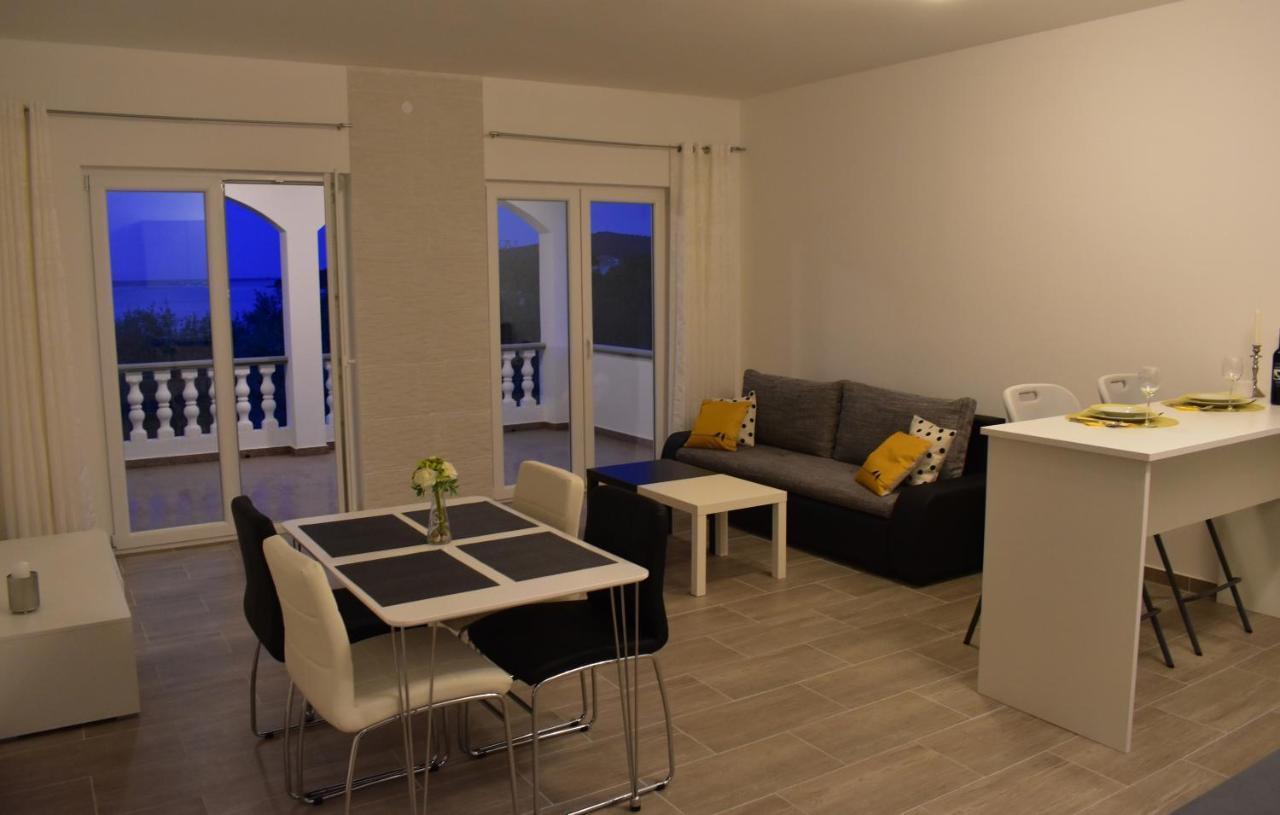 דירות אוגייאן Family House Rebeka מראה חיצוני תמונה
