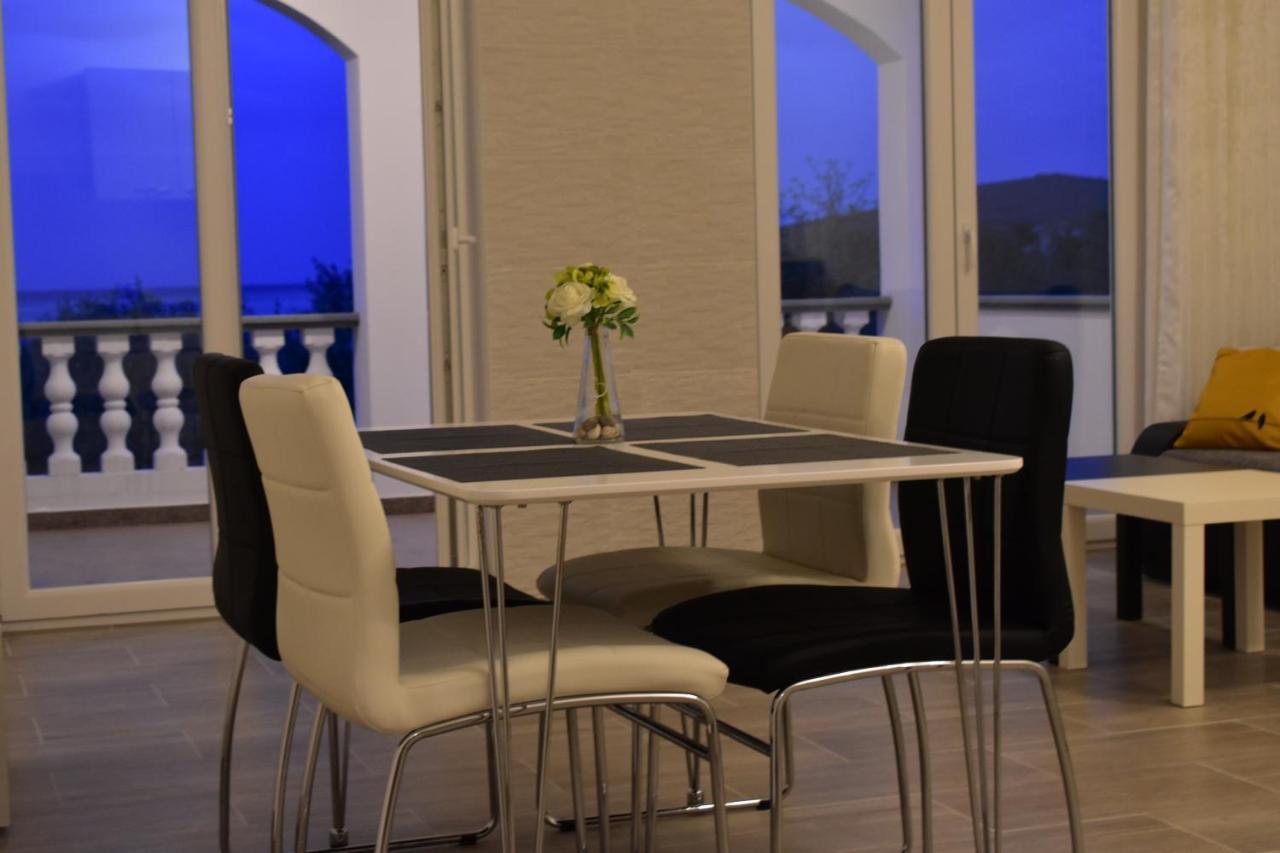 דירות אוגייאן Family House Rebeka מראה חיצוני תמונה