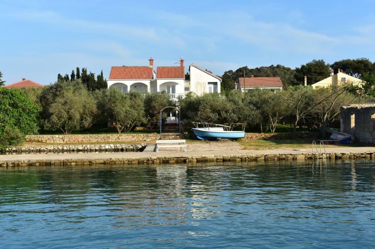 דירות אוגייאן Family House Rebeka מראה חיצוני תמונה
