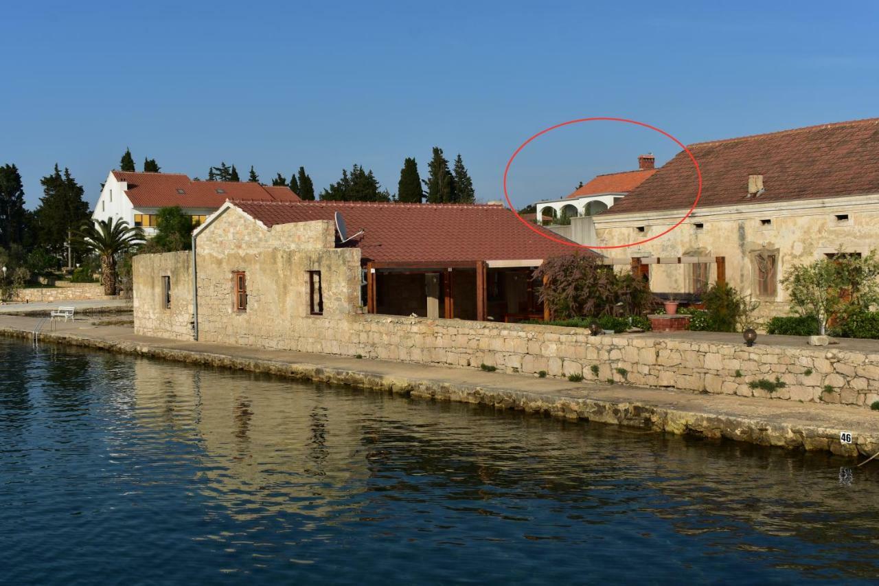 דירות אוגייאן Family House Rebeka חדר תמונה
